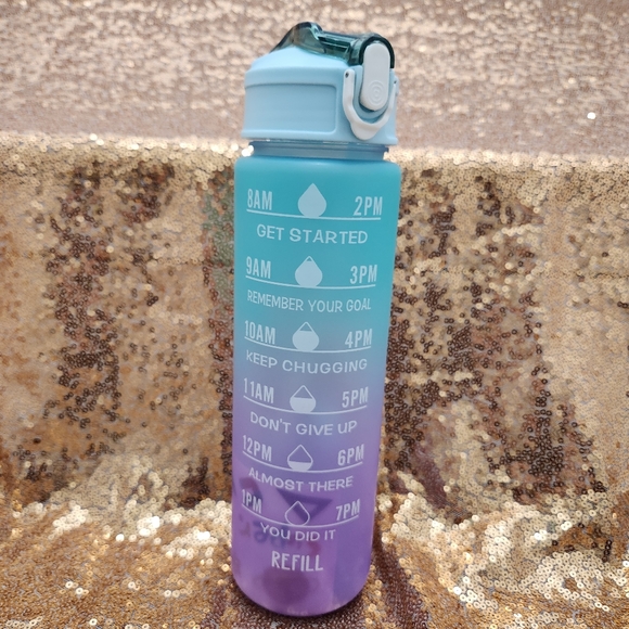 Purple to Blue Gradient 32 Ounce Motivational Flip Top Water Bottle - Picture 2 of 8